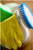 Cleaning aluminum blinds